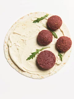 food-falafel-quinoa-mix